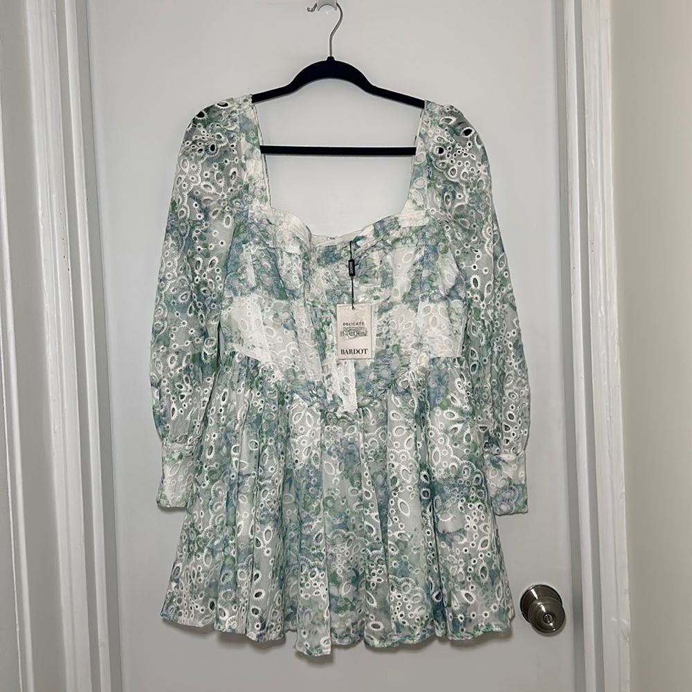 NWT Bardot eyelet corset dress size XL floral green blue lace